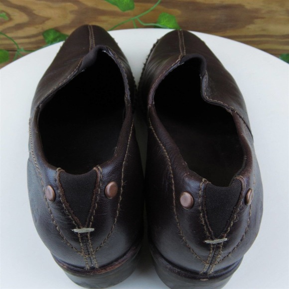Timberland Size 7.5 Slip-On Brown Leather Medium (B, M) Comforia Slip On Women - Picture 8 of 11